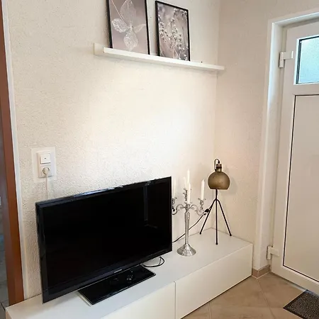 Monteurwohnung,ferienwohnung 公寓 *